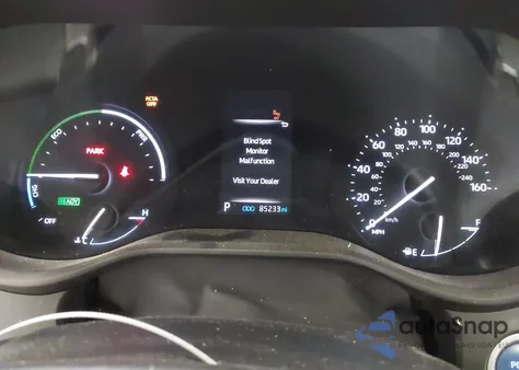 2021 Toyota Sienna Le z USA, uszkodzony, nr VIN 5TDBSKFCXMS035101